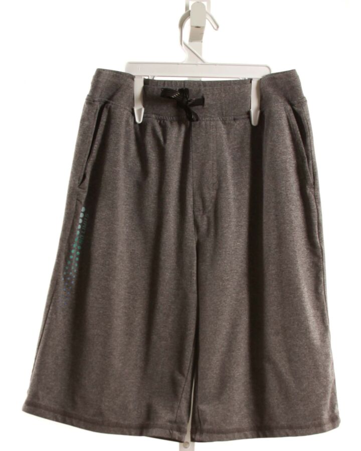 RUNWAY  GRAY    SHORTS