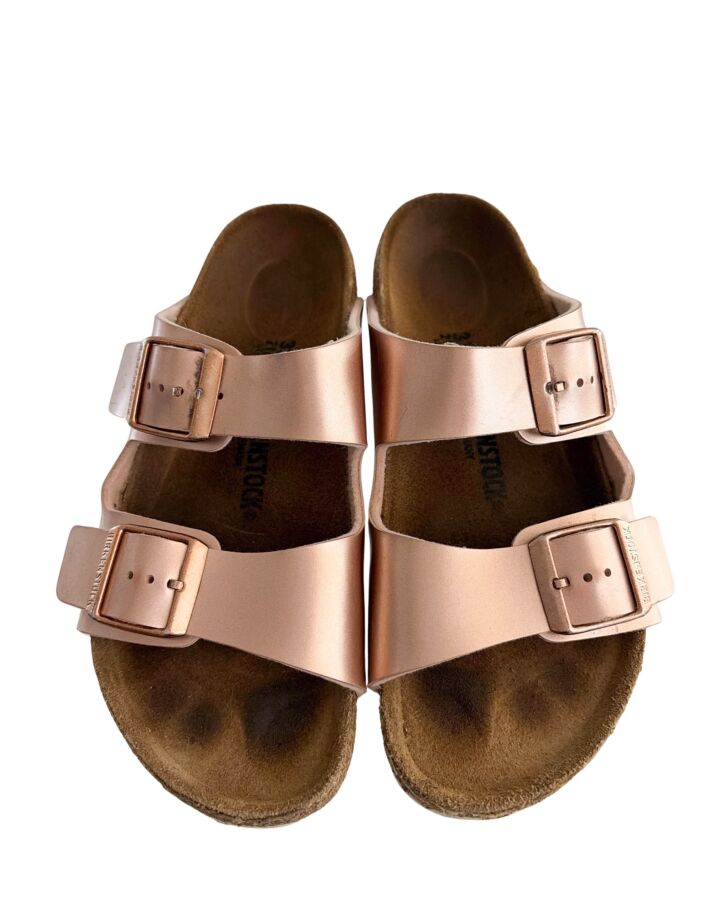 BIRKENSTOCK PINK SANDALS  *EUC SIZE CHILD 2