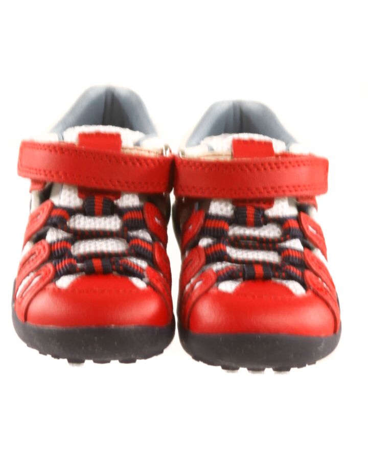 BOBUX RED SHOES *EU SIZE 21 *NEW WITHOUT TAG *NWT SIZE TODDLER 5