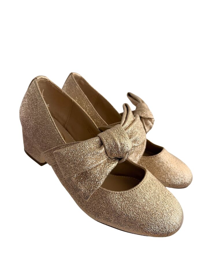 TEDDY KIDS GOLD MARY JANES  *EUC SIZE CHILD 4