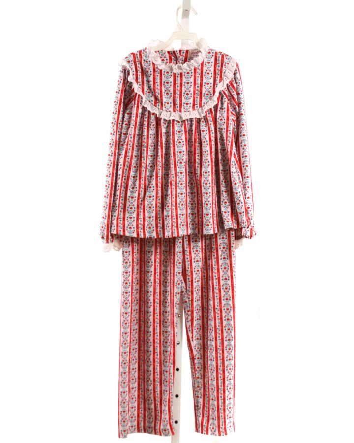 LANZ OF SALZBURG  RED FLEECE FLORAL  LOUNGEWEAR WITH EYELET TRIM