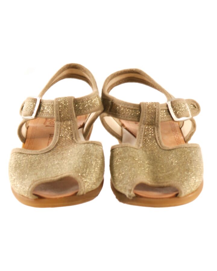 PEPE GOLD SANDALS *EU SIZE 23 *EUC SIZE TODDLER 7
