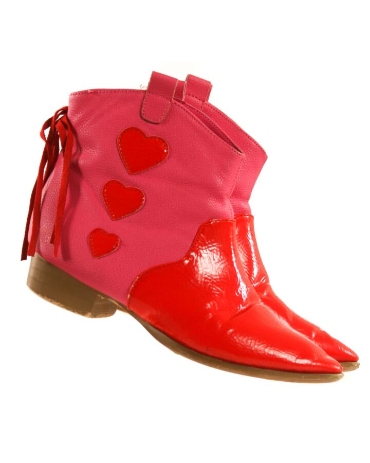 YOSI SAMRA PINK BOOTS *THIS ITEM IS GENTLY USED WITH MINOR SIGNS OF WEAR (MINOR SCUFFS) *VGU SIZE TODDLER 13