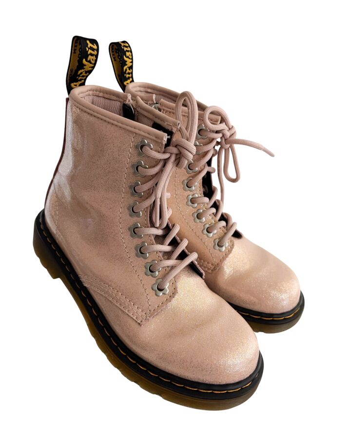 DR. MARTENS PINK BOOTS  *EUC SIZE CHILD 2