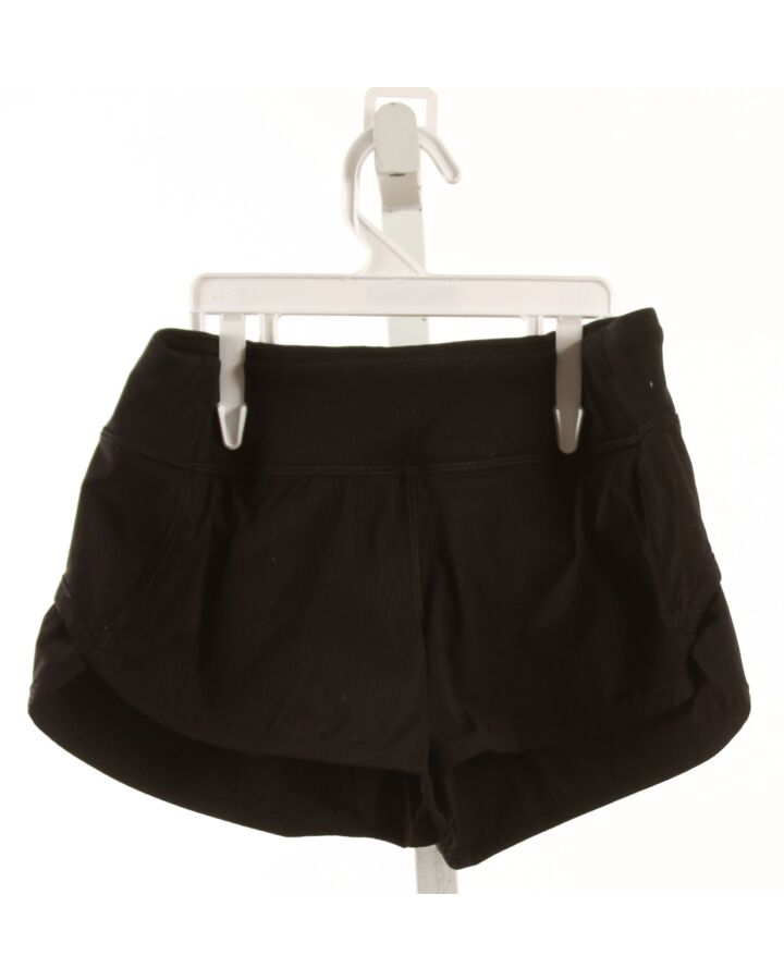 IVIVVA  BLACK    SHORTS