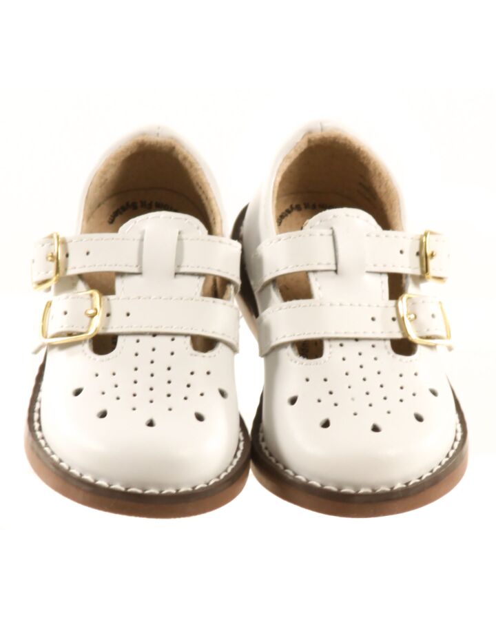 FOOTMATES WHITE MARY JANES  *NWT SIZE INFANT 3