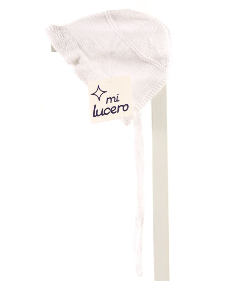 MI LUCERO  WHITE    HAT