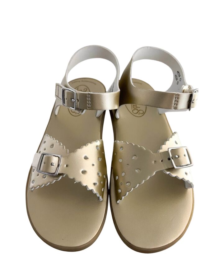 FOOTMATES GOLD SANDALS *NEW WITHOUT TAG *NWT SIZE CHILD 1