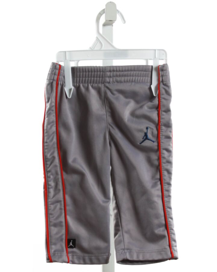 NIKE  GRAY    PANTS