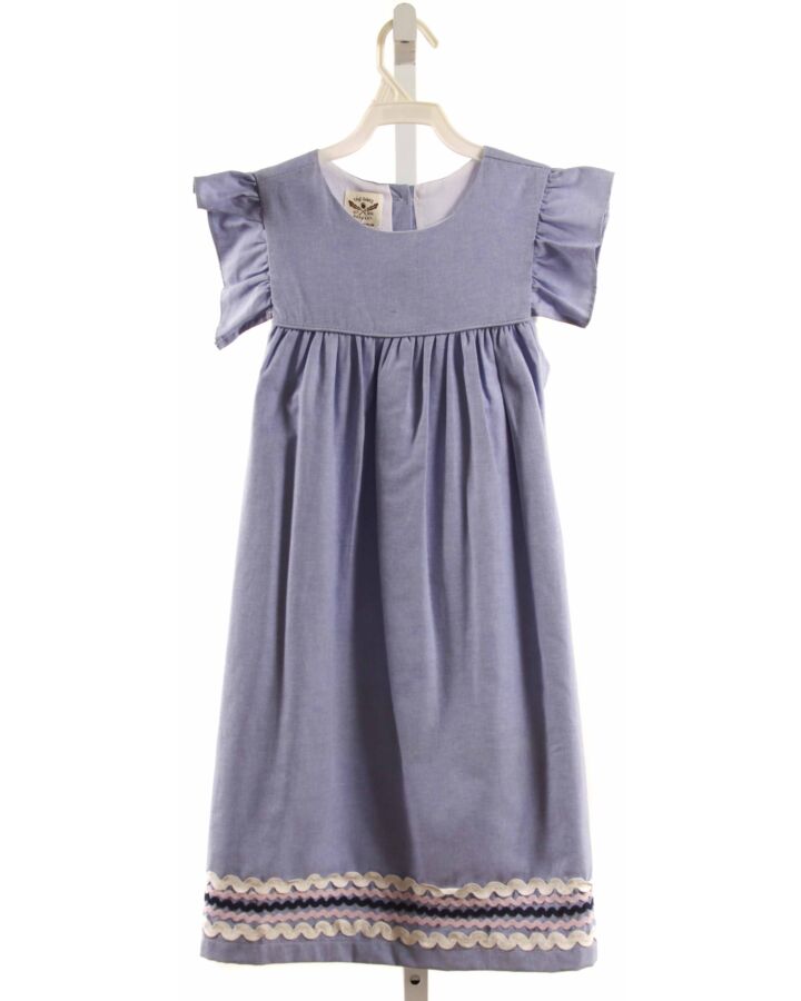 THE OAKS APPAREL   CHAMBRAY    DRESS WITH RIC RAC