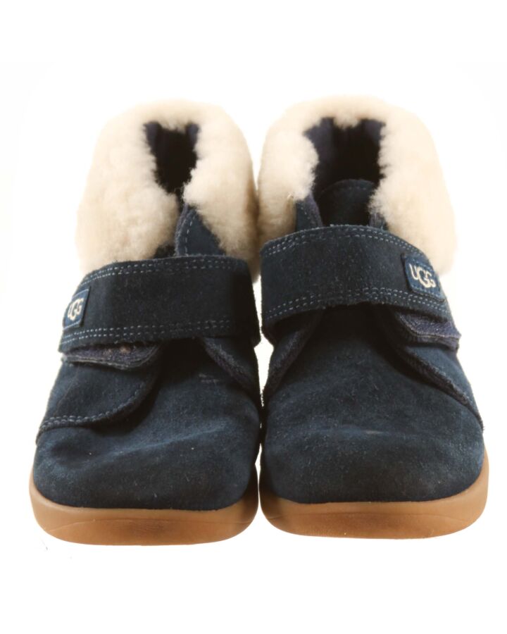 UGG BLUE BOOTS *NO SIZE TAG EQUIVALENT TO SIZE 10-11 *VGU SIZE TODDLER 10