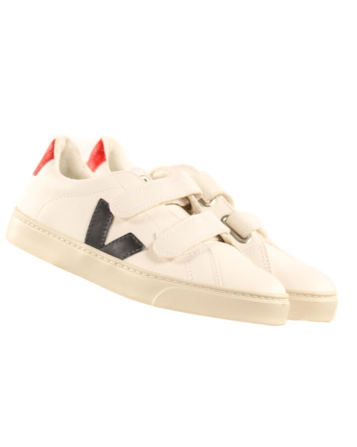 VEJA WHITE SHOES *NEW WITHOUT TAG *NWT SIZE CHILD 1