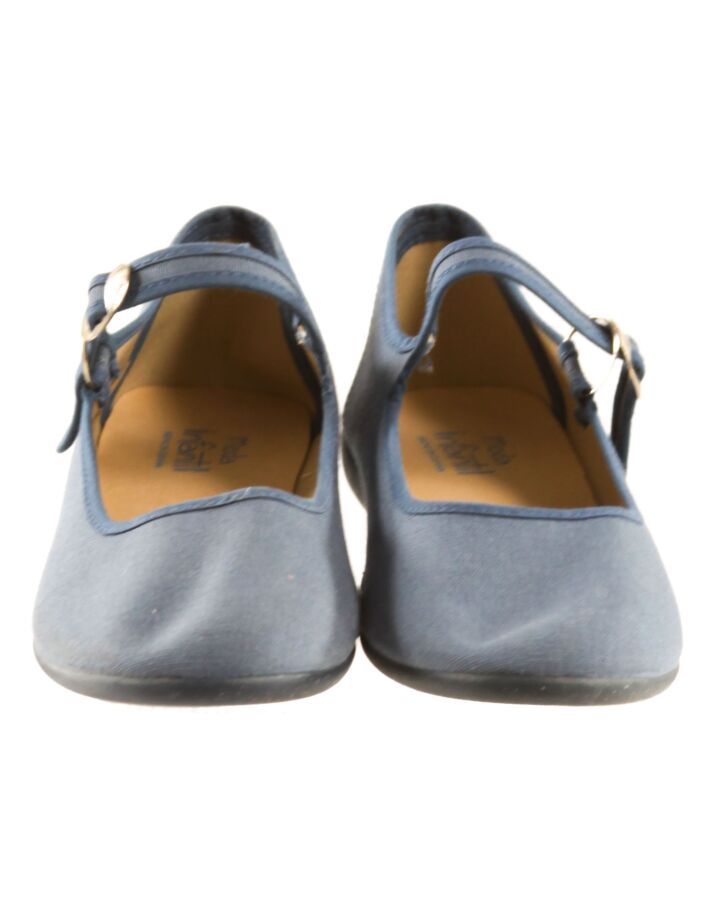 MODA INFANTIL BLUE DRESS SHOES *SIZE 35 EQUIVALENT TO A SIZE 3.5 *EUC SIZE CHILD 3.5