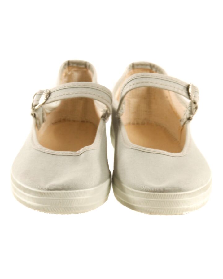 KIKU BLUE MARY JANES *SIZE 35 EQUIVALENT TO A SIZE 3.5 *EUC SIZE CHILD 3.5