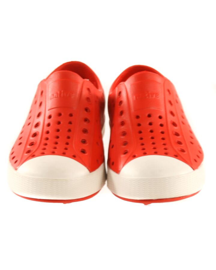 NATIVE RED SHOES  *EUC SIZE TODDLER 11