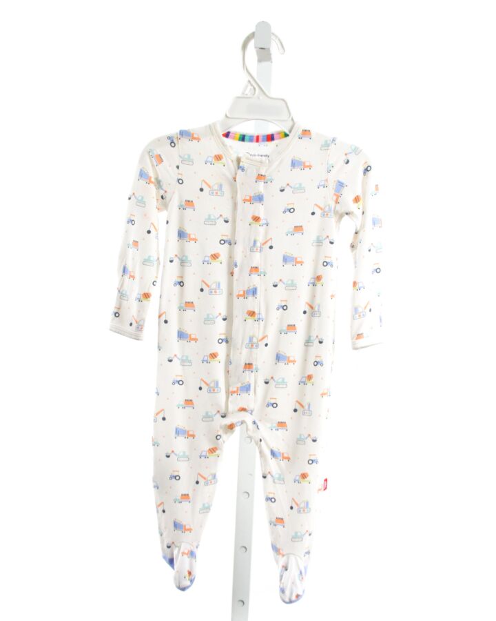 MAGNETIC ME  MULTI-COLOR  PRINT  LAYETTE