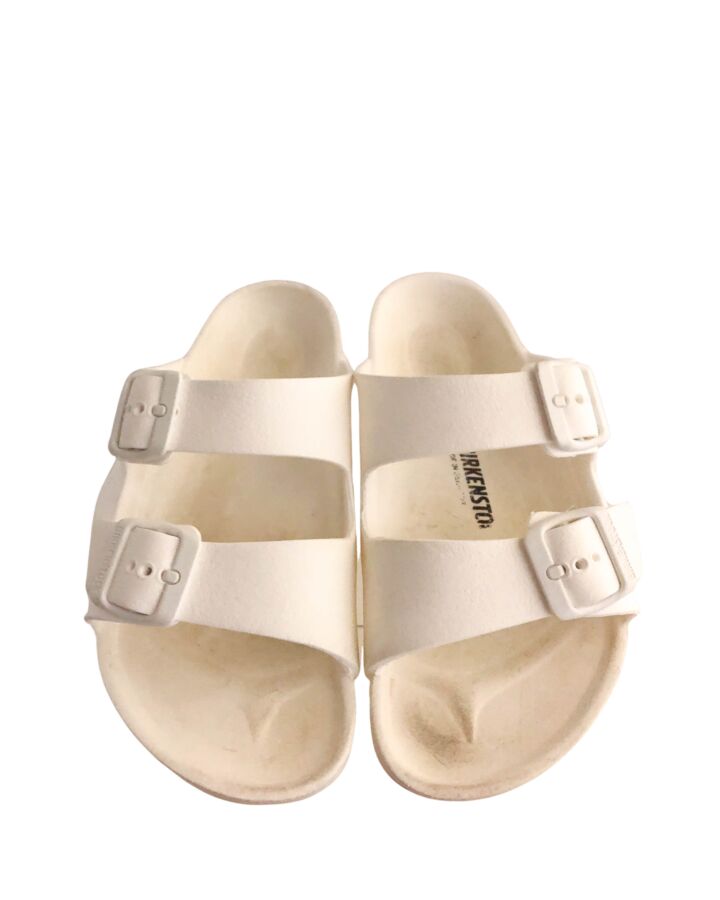 BIRKENSTOCK WHITE SANDALS  *GUC SIZE CHILD 2