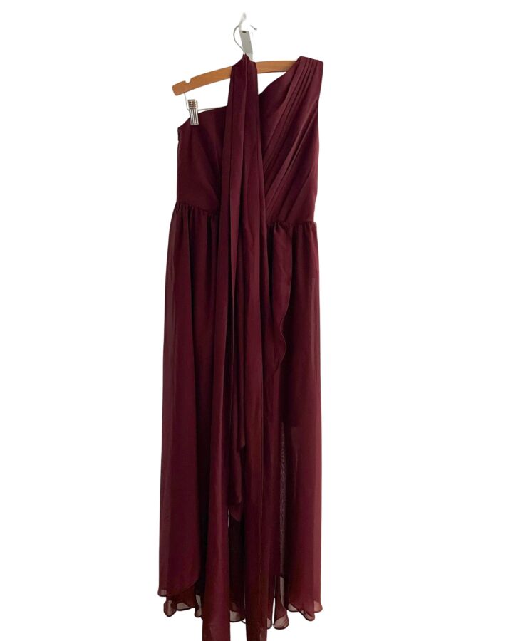 NO TAG  MAROON TULLE   PARTY DRESS