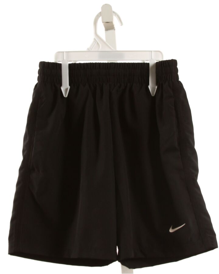NIKE  BLACK    SHORTS