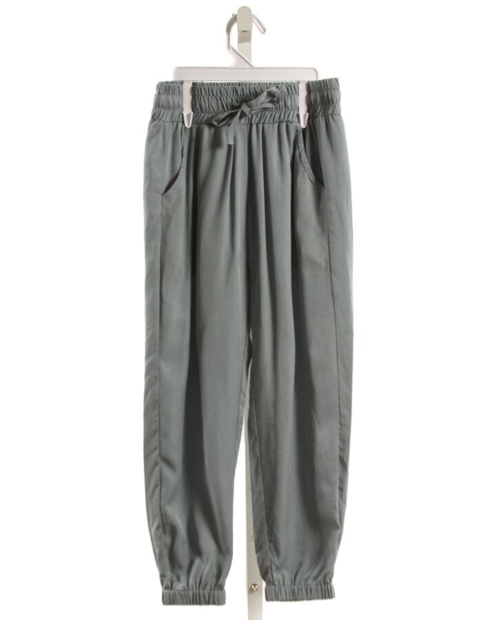 PLEAT.  LT BLUE    PANTS