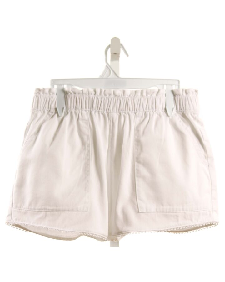 CREWCUTS  WHITE    SHORTS WITH EYELET TRIM
