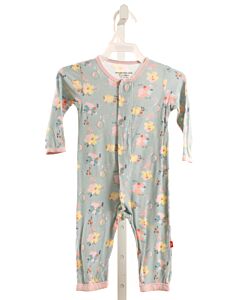 MAGNETIC ME  LT BLUE  FLORAL  LAYETTE