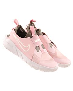 NIKE PINK SNEAKERS *NEW WITHOUT TAG *THIS ITEM IS NEW WITH TAGS BUT HAS MINOR FLAW (MINOR PICK). *NWT SIZE CHILD 2