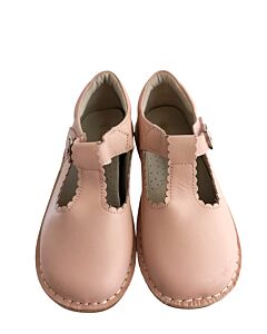 L'AMOUR PINK MARY JANES *THIS ITEM IS GENTLY USED WITH MINOR SIGNS OF WEAR (MINOR STAIN COULD POSSIBLY BE CLEANED) *EUC SIZE TODDLER 13