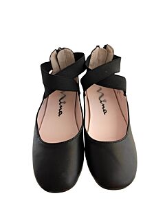 NINA BLACK DRESS SHOES *THIS ITEM IS GENTLY USED WITH MINOR SIGNS OF WEAR (MINOR SCUFFING) *EUC SIZE TODDLER 13