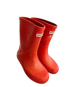 HUNTER ORANGE BOOTS *THIS ITEM IS GENTLY USED WITH MINOR SIGNS OF WEAR (MINOR STAIN COULD POSSIBLY BE CLEANED) *VGU SIZE TODDLER 13