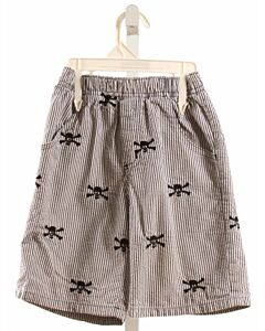 FLAPDOODLES  BLACK SEERSUCKER STRIPED EMBROIDERED SHORTS