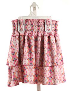 PLEAT.  PINK    SKIRT