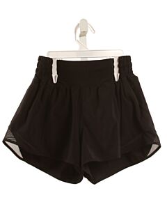 LULULEMON  BLACK    SHORTS