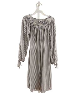 BB DAKOTA  GRAY  STRIPED SMOCKED DRESS