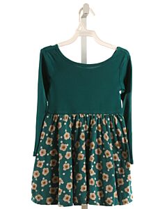 TEA  GREEN  FLORAL  KNIT DRESS