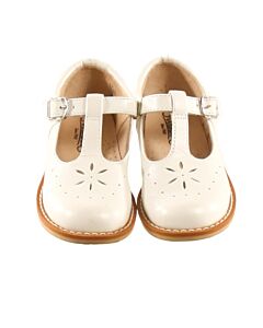 FOOTMATES WHITE MARY JANES *THIS ITEM IS GENTLY USED WITH MINOR SIGNS OF WEAR (MINOR CREASING) *GUC SIZE TODDLER 8.5