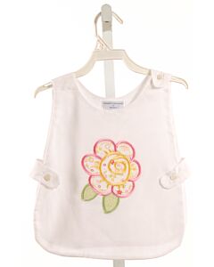 WOMAN'S EXCHANGE  WHITE  FLORAL APPLIQUED SLEEVELESS SHIRT