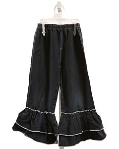 NATALIE GRANT  CHAMBRAY    PANTS WITH RUFFLE