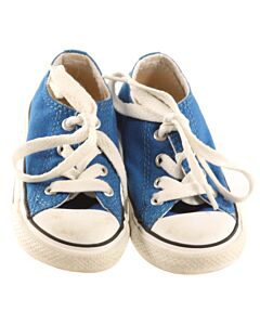 CONVERSE BLUE SHOES *THIS ITEM IS GENTLY USED WITH MINOR SIGNS OF WEAR (MINOR SCUFFING) *EUC SIZE TODDLER 6