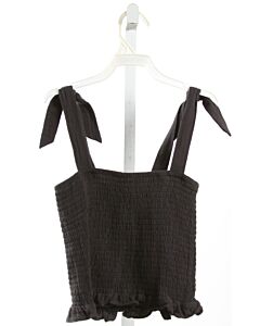 FEATHER 4 ARROW  BLACK   SMOCKED SLEEVELESS SHIRT