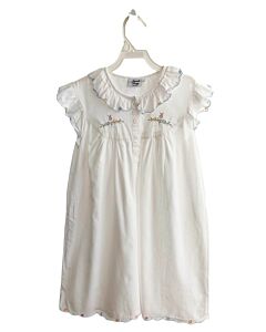 JACARANDA LIVING  WHITE  FLORAL EMBROIDERED LOUNGEWEAR WITH RUFFLE