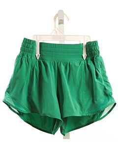 LULULEMON  GREEN    SHORTS