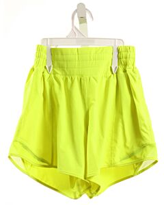 LULULEMON  BRIGHT YELLOW    SHORTS