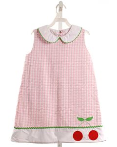 LITTLE THREADS  PINK SEERSUCKER GINGHAM APPLIQUED DRESS