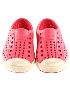 NATIVE PINK SHOES *THIS ITEM IS GENTLY USED WITH MINOR SIGNS OF WEAR (FAINT STAINING) *VGU SIZE TODDLER 6