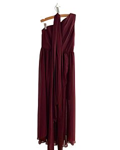 NO TAG  MAROON TULLE   PARTY DRESS